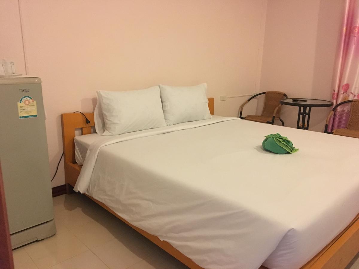Go Green Resort Chumphon Exterior photo